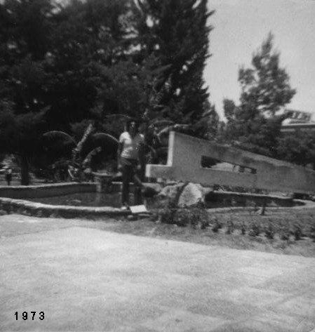 MONUMENTO AL 4 (Omar Martín)-compressed