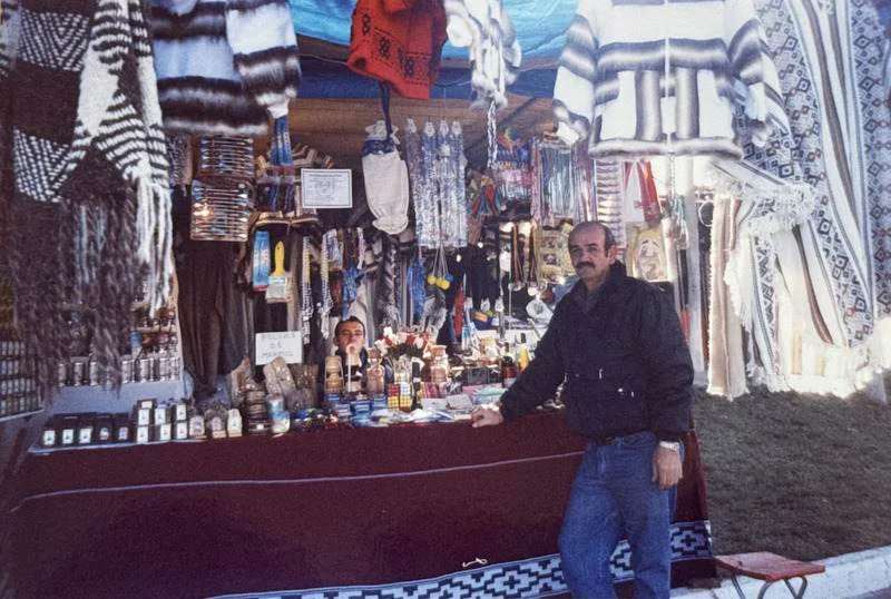 TEXTILES DE CRISTIANI-compressed