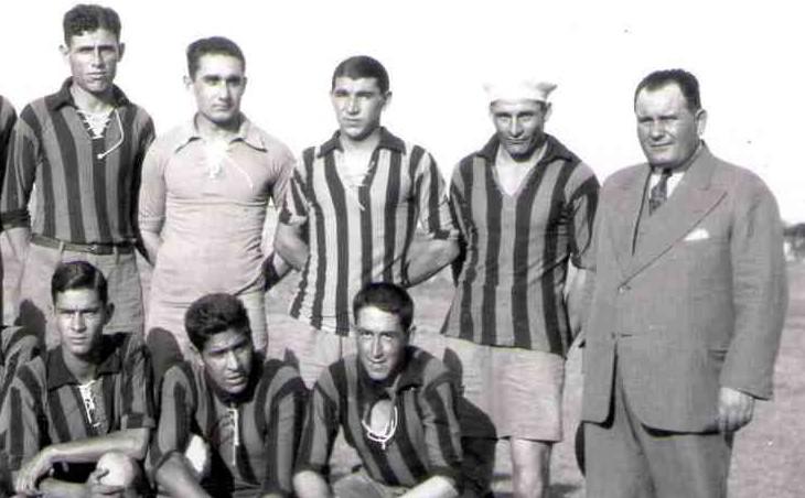 DON JOSÉ GUARDABASSI JUNTO AL EQUIPO DE SPORTIVO-compressed