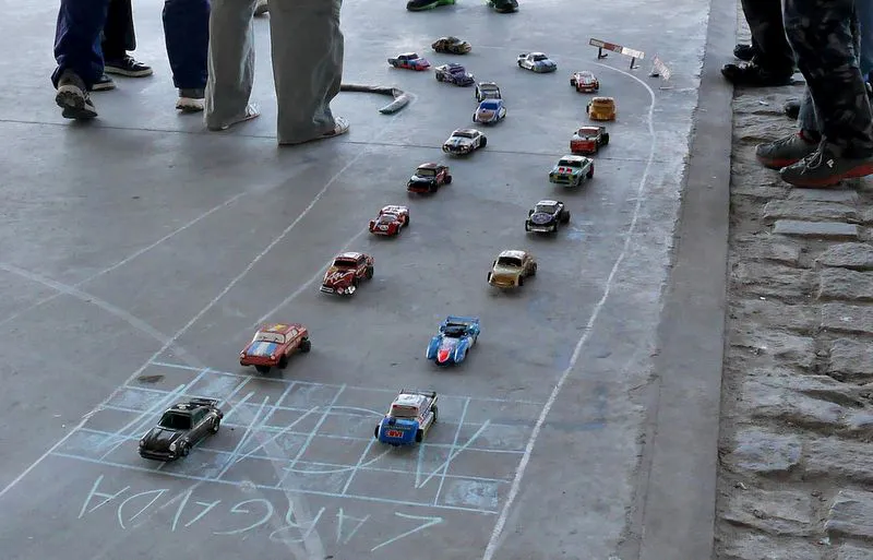 r11QCQy4e_1200x0-compressed